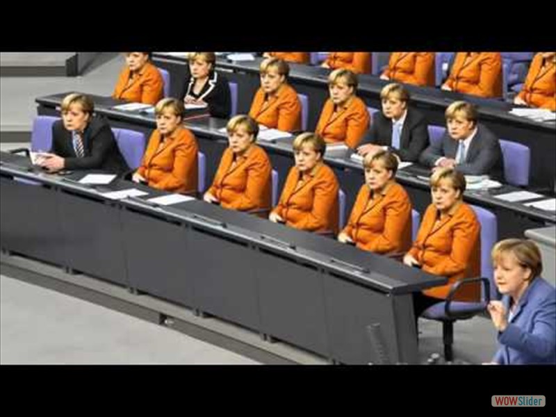Merkel - geklont im Bundestag